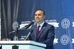 GİRESUN (AA) – Sanayi ve Teknoloji Bakanı Mehmet Fatih Kacır,