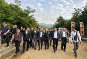 TRABZON (AA) – Ulaştırma ve Altyapı Bakanı Abdulkadir Uraloğlu, Trabzon'da