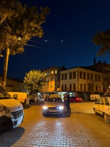 BALIKESİR (AA) – Balıkesir'in Edremit ilçesinde gerçekleştirilen huzur ve güven