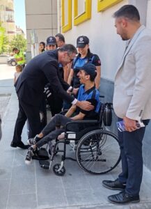 KAYSERİ (AA) – Kayseri'de polis ekipleri, bedensel engelli Hasan Can