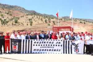 ANKARA (AA) – Beşiktaş U-16 Futbol Takımı, Şırnak Gabar Dağı'nda