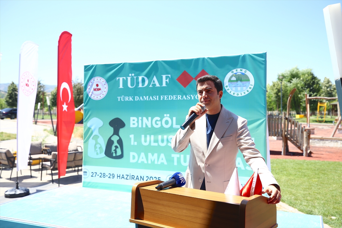 Bingöl'de “1. Uluslararası Dama Turnuvası” başladı