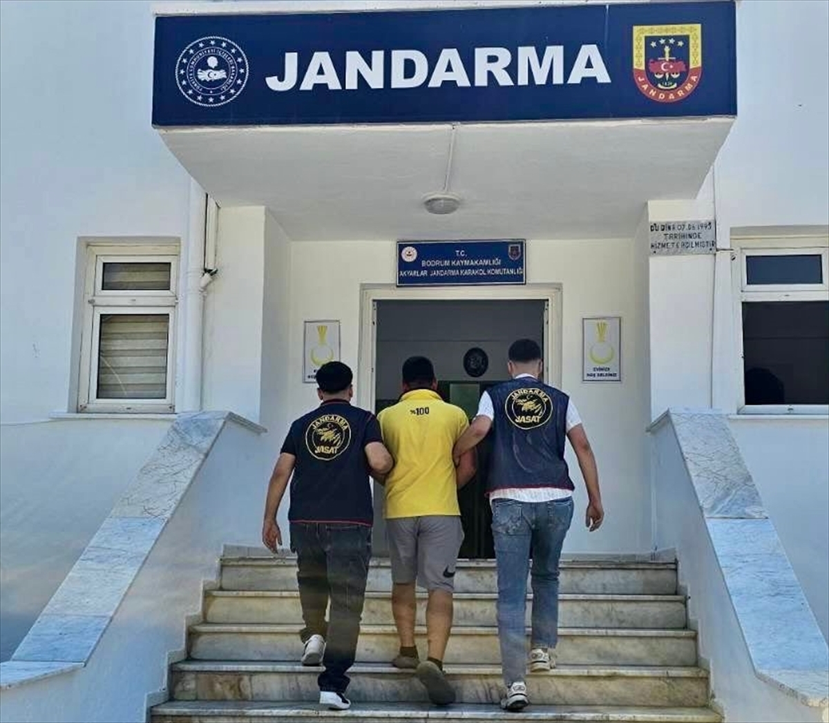 Bodrum’da 16 yıl 10 ay 15 gün hapis cezası bulunan hükümlü yakalandı