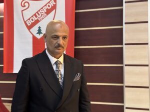 BOLU (AA) – Boluspor Kulübünün olağan genel kurulunda başkanlığa Mahmut