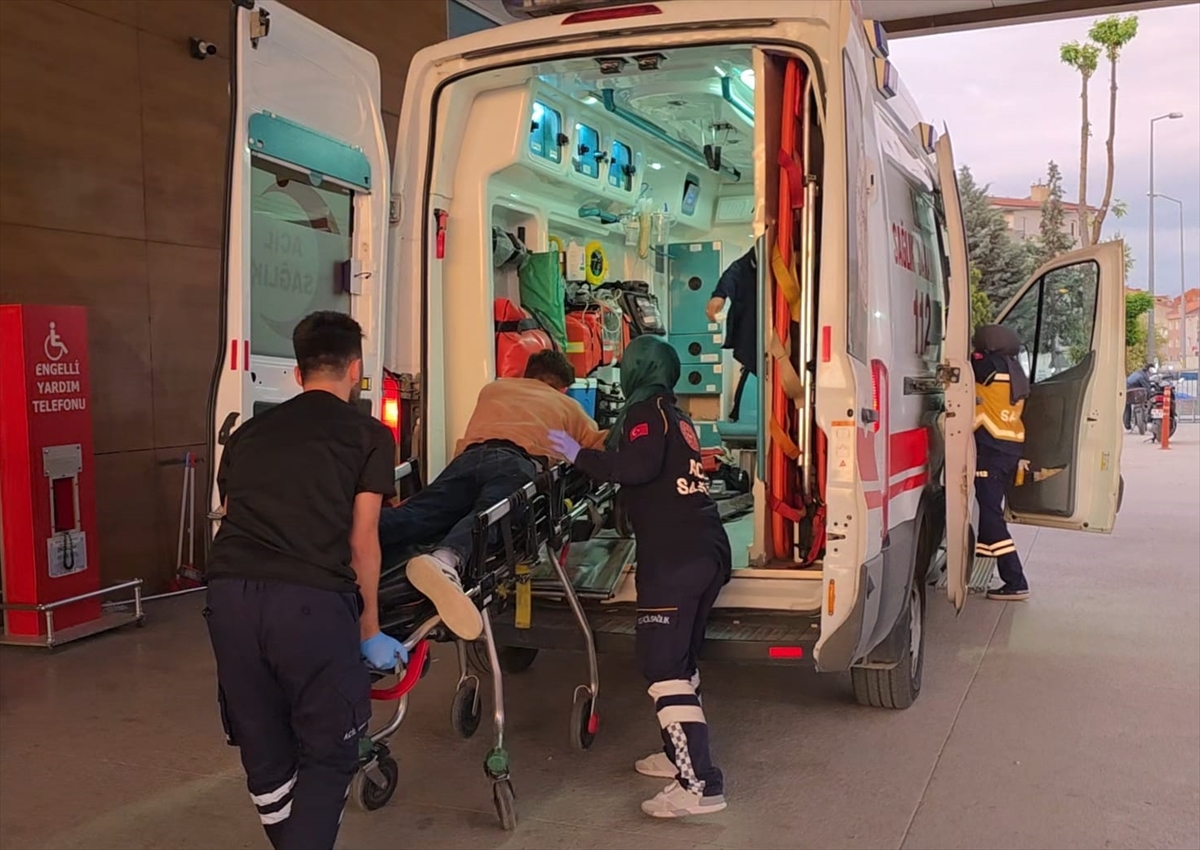 Bursa'da çıkan kavgada 4 kişi yaralandı