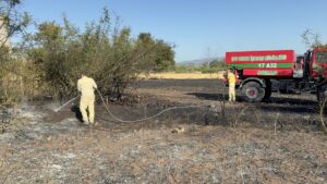 ÇANAKKALE (AA) – Çanakkale'nin Çan ilçesinde tarım arazisinde çıkan yangın