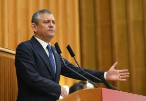 TBMM (AA) – CHP Genel Başkanı Özgür Özel, CHP Grubu'nun,