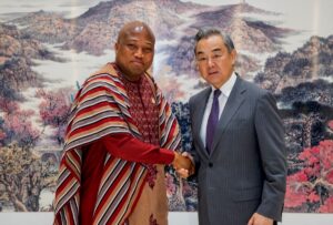 - Çin'in, Gana'da lityum rezervlerine dayalı elektrikli otomobil üretim tesisi