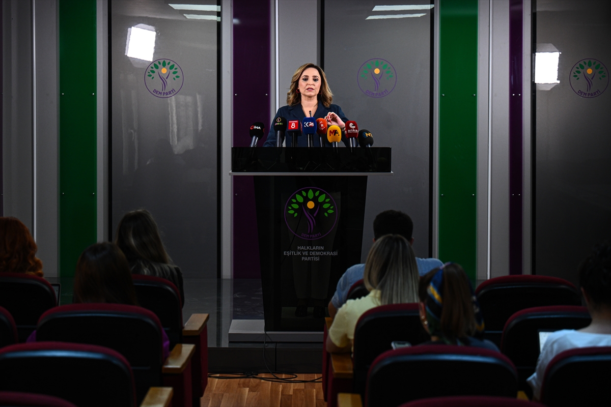 DEM Parti Sözcüsü Doğan, partisinin MYK toplantısına ilişkin açıklamalarda bulundu: