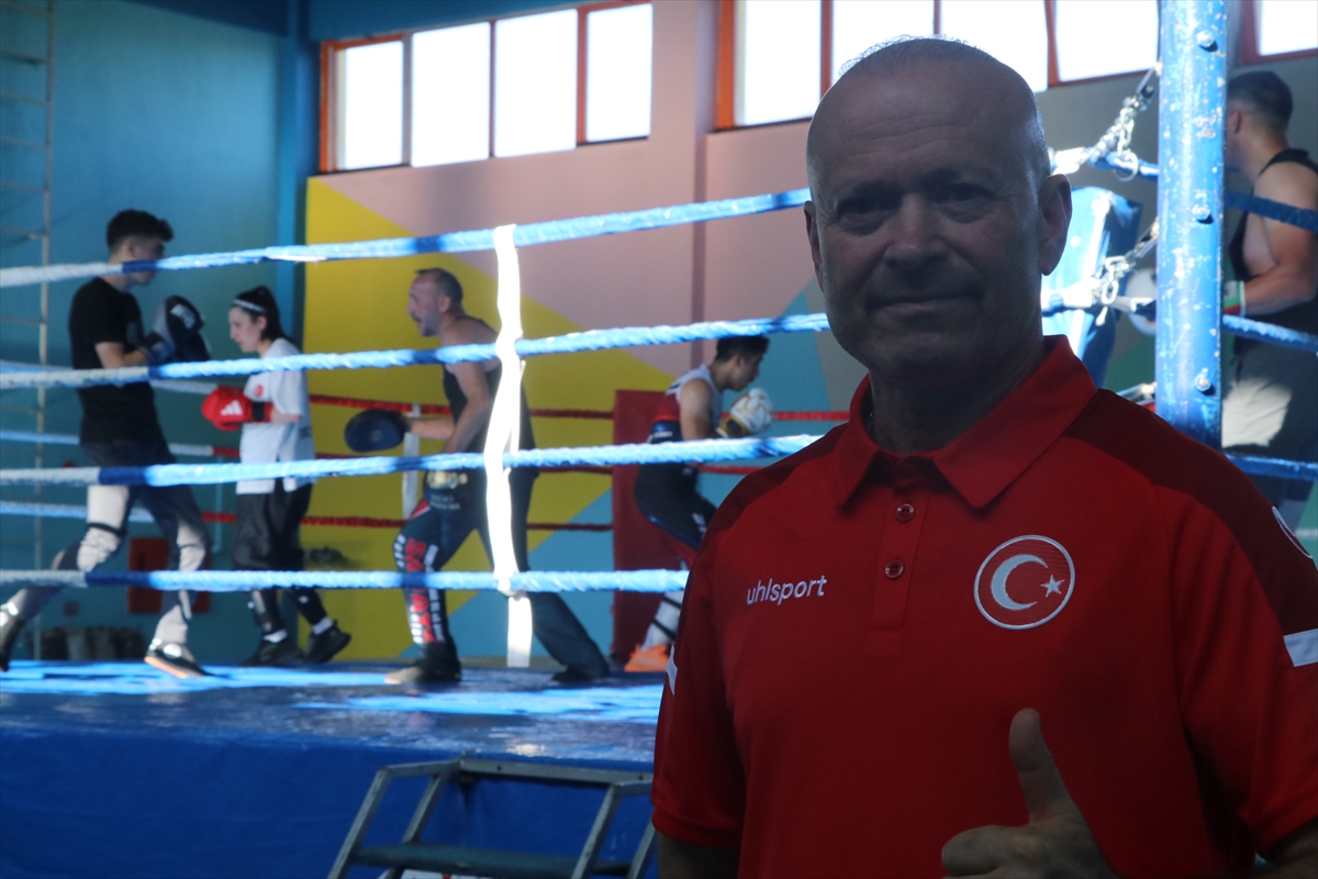 Dünya şampiyonasına hazırlanan Savate Combat Milli Takımı, Çankırı'da kampa girdi