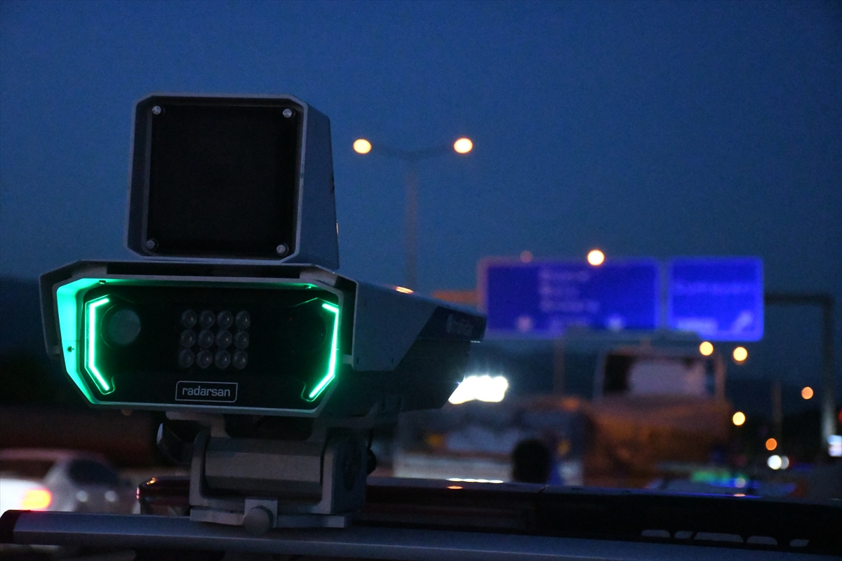 Düzce'de yapay zeka destekli “trafidar” yollarda bayram tatili denetimlerini kolaylaştırıyor