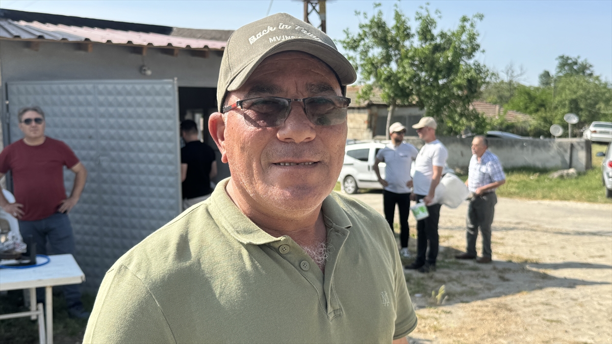 Edirne'de “köy meydanında kurban eti ikramı” geleneği yaşatılıyor