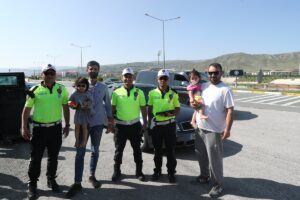 ERZİNCAN (AA) – Erzincan'da polis ekipleri, Kurban Bayramı tatili dolayısıyla