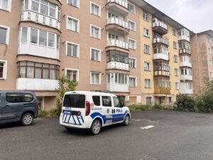 ERZURUM (AA) – Erzurum'da evde tartıştığı eşini bıçakla ağır yaralayan