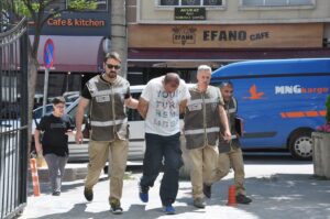 ESKİŞEHİR (AA) – Eskişehir'in Odunpazarı ilçesinde ortağına ait köpeğe şiddet