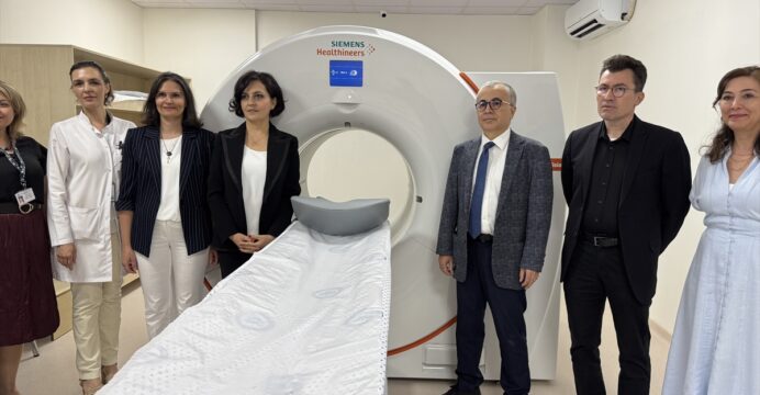 Eskişehir'de milimetrik boyuttaki tümörleri net şekilde gösteren cihaz törenle hizmete alındı