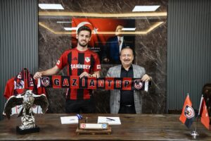 GAZİANTEP (AA) – Süper Lig ekiplerinden Gaziantep FK, defans oyuncusu