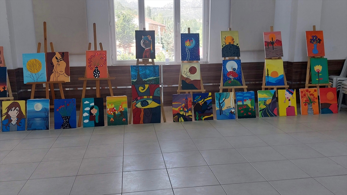 Geleneksel deri işlemeciliği Isparta'da yaşatılıyor