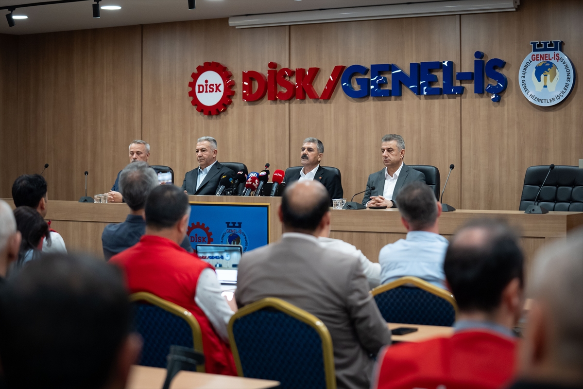 Genel-İş Sendikası Genel Başkanı Çalışkan'dan İzmir Büyükşehir Belediyesindeki grev sürecine ilişkin açıklama: