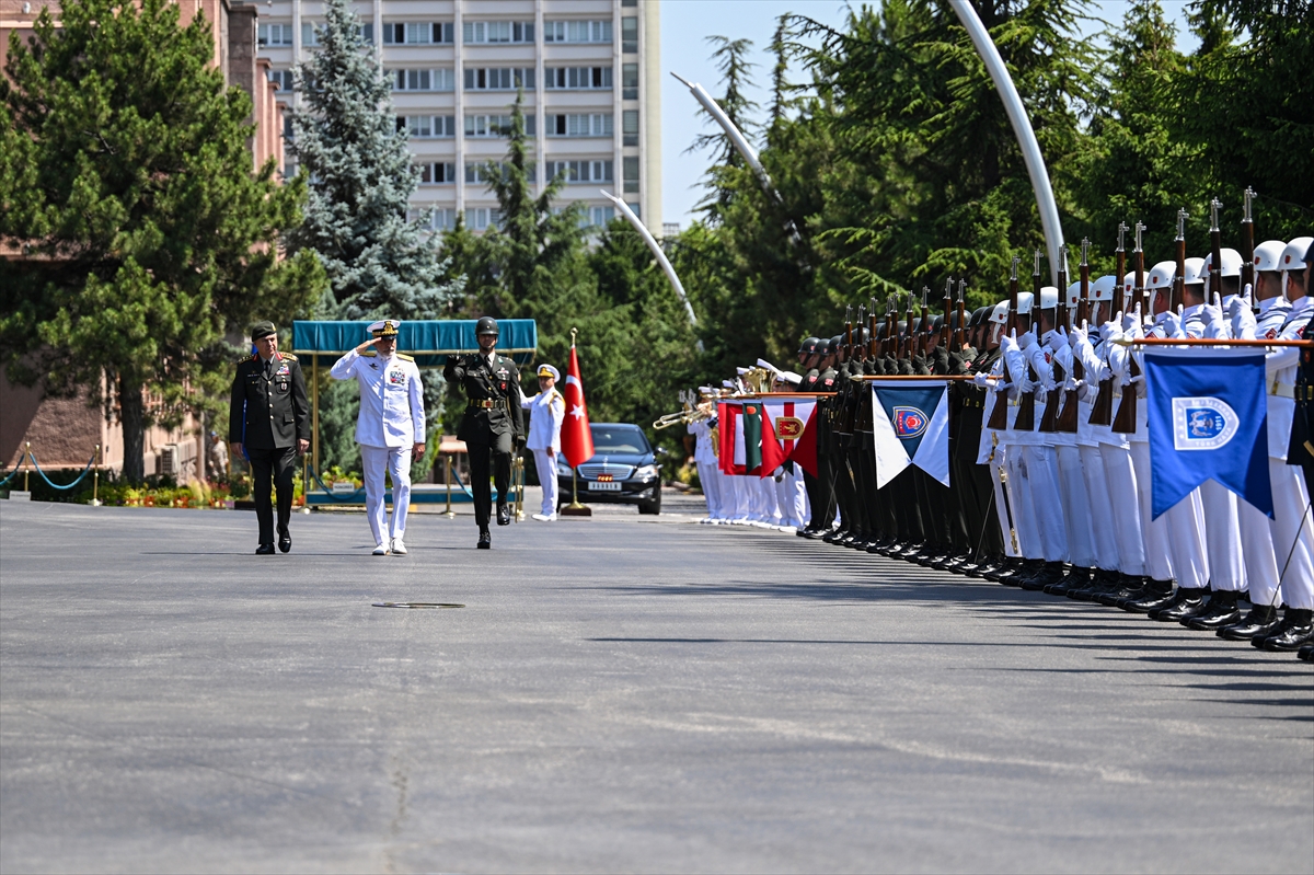 Genelkurmay Başkanı Orgeneral Gürak, NATO Askeri Komite Başkanı Oramiral Dragone ile görüştü