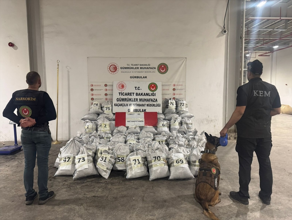 Gümrük muhafaza ekiplerinden Gürbulak'ta “tarihi” uyuşturucu operasyonu