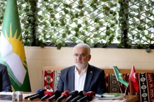 - "Milletin taleplerini, beklentilerini karşılayacak bir anayasayı hep birlikte bu