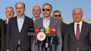 KONYA (AA) – İçişleri Bakanı Ali Yerlikaya, sürücülere uyarılarda bulunarak,