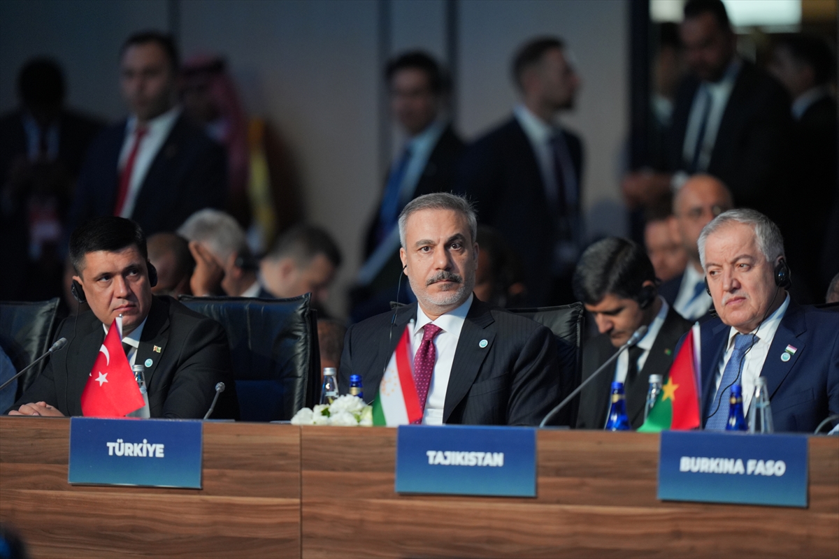 Fidan: “(Türkiye İİT dönem başkanlığında) İslam coğrafyasının sesini yükseltecek, küresel adaletin tesis edilmesini önceleyecek, zulmün karşısında dimdik durmaya devam edeceğiz”