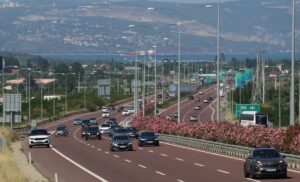 YALOVA (AA) – Kurban Bayramı tatili dolayısıyla İstanbul-İzmir Otoyolu ile