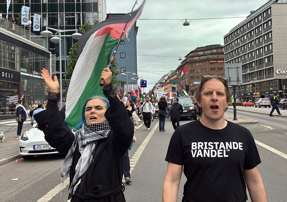 İsveç'te İsrail'in Gazze'ye saldırıları protesto edildi