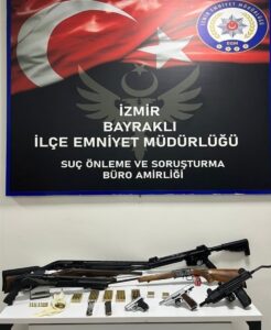 İZMİR (AA) – İzmir'in Bayraklı ilçesinde düğünde havaya ateş etmek