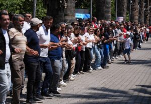 İZMİR (AA) – İzmir Büyükşehir Belediyesine bağlı iştiraklerde çalışan yaklaşık