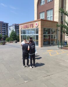 KAHRAMANMARAŞ (AA) – Kahramanmaraş'ta uyuşturucu ticareti yaptıkları iddiasıyla gözaltına alınan