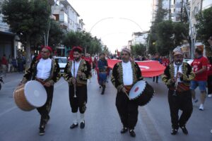 KARAMAN (AA) – Karaman'da, Halk Oyunları Yıldızlar Türkiye Şampiyonası etkinlikleri