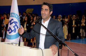 KARS (AA) – Kafkas Üniversitesinin mezuniyet törenine öğrenciler, Türkiye ve