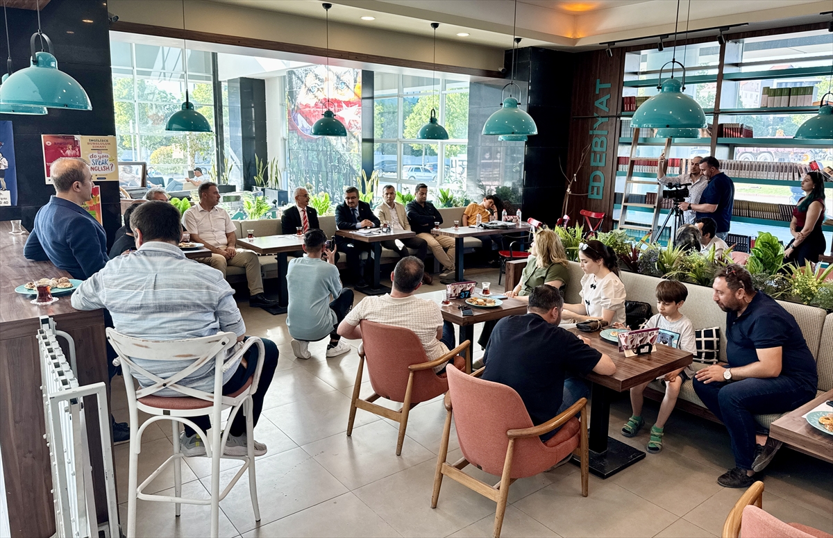 Kırşehir'de “Bilim Kafe” etkinliğinde kentteki tarım uygulamaları anlatıldı