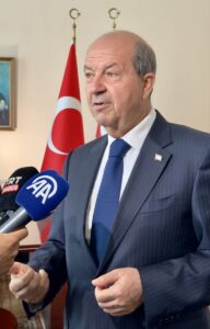 LONDRA (AA) – KKTC Cumhurbaşkanı Ersin Tatar, ülkedeki Ercan Havalimanı'na