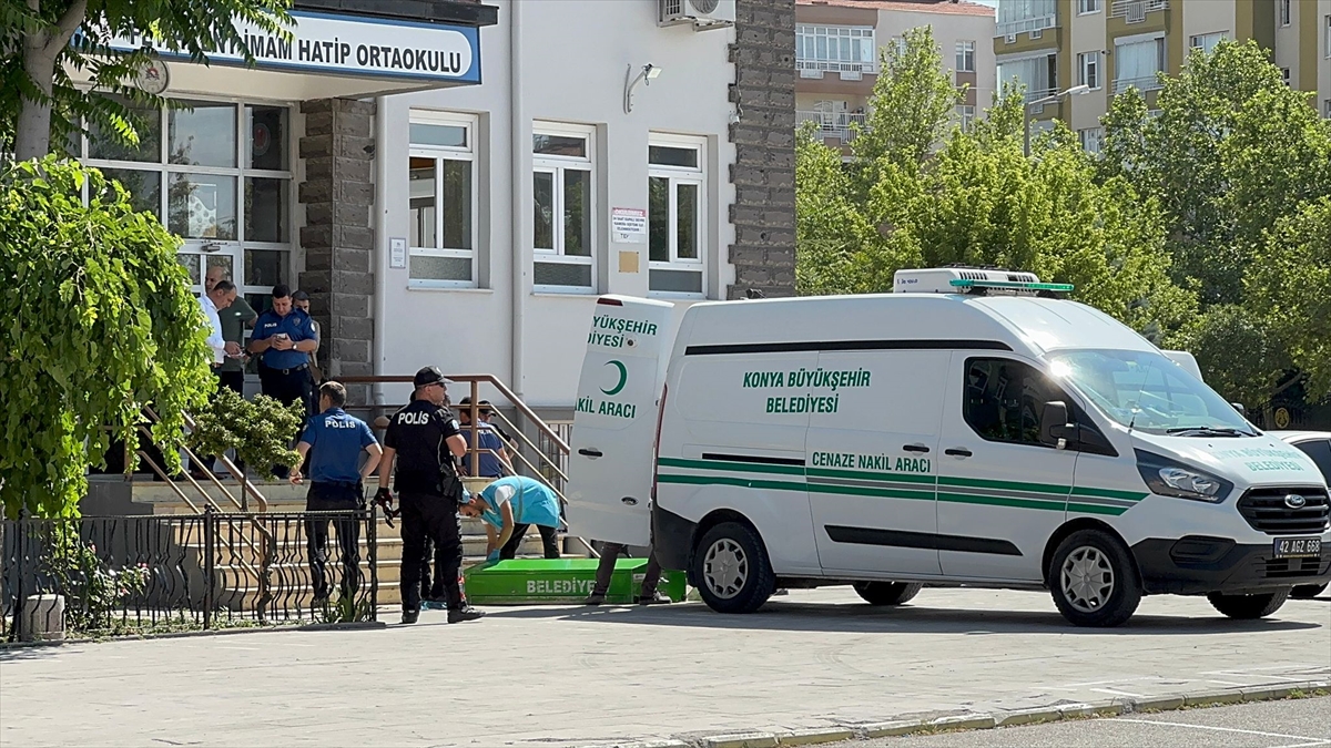Konya'da silahlı saldırıya uğrayan öğretmen yaşamını yitirdi