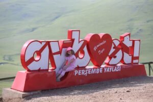 ORDU (AA) – Ordu'nun Aybastı ilçesinde menderesleriyle ünlü Perşembe Yaylası,