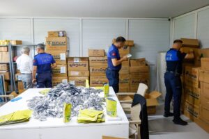 MERSİN (AA) – Mersin'in Yenişehir ilçesinde "takviye edici gıda" adı