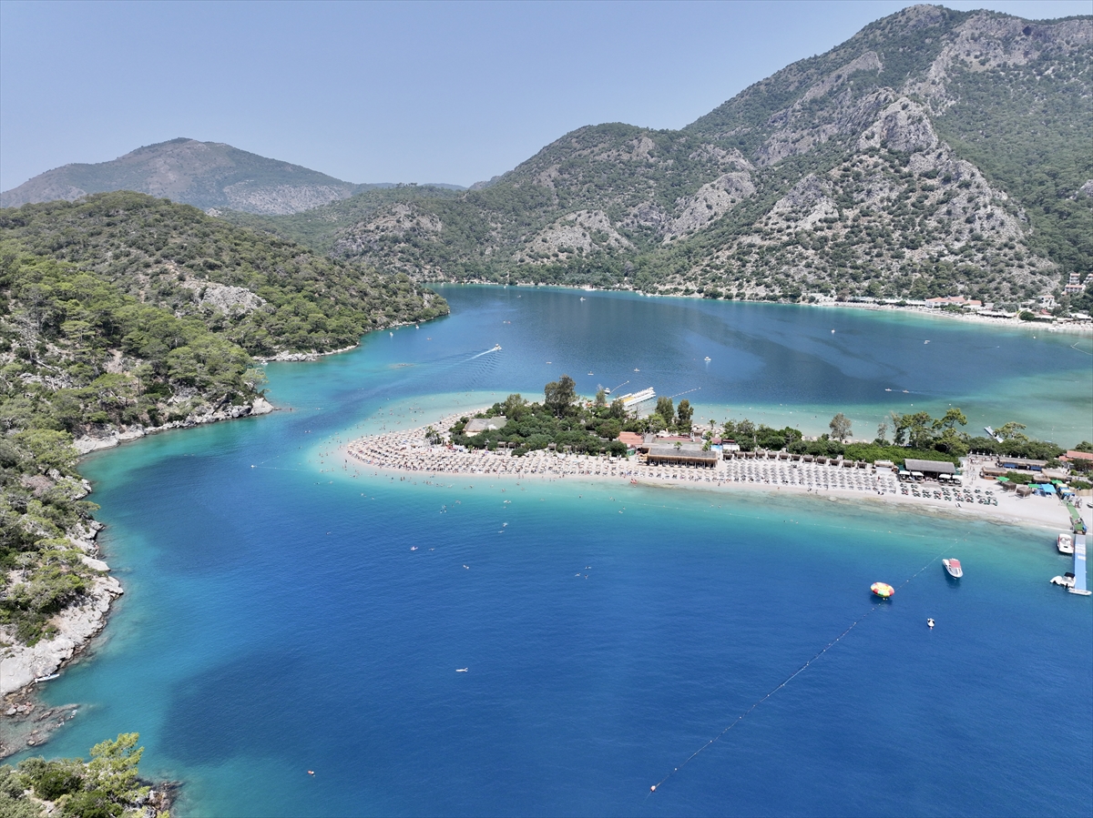 Muğla sahillerinde bayramın son günü hareketlilik yaşanıyor