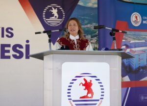 SAMSUN (AA) – Ondokuz Mayıs Üniversitesi (OMÜ) Mühendislik Fakültesinde mezuniyet