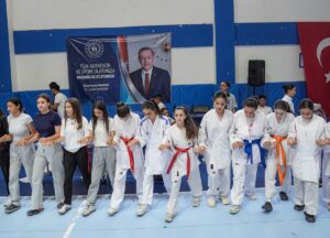 DİYARBAKIR (AA) – Diyarbakır'ın Çermik ilçesinde "Çermik Geleneksel Bölge Karate