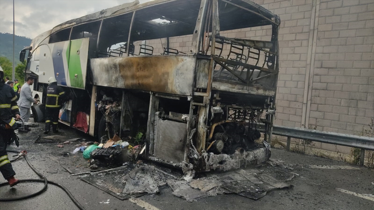 Ordu'da yolcu otobüsünde çıkan yangın söndürüldü