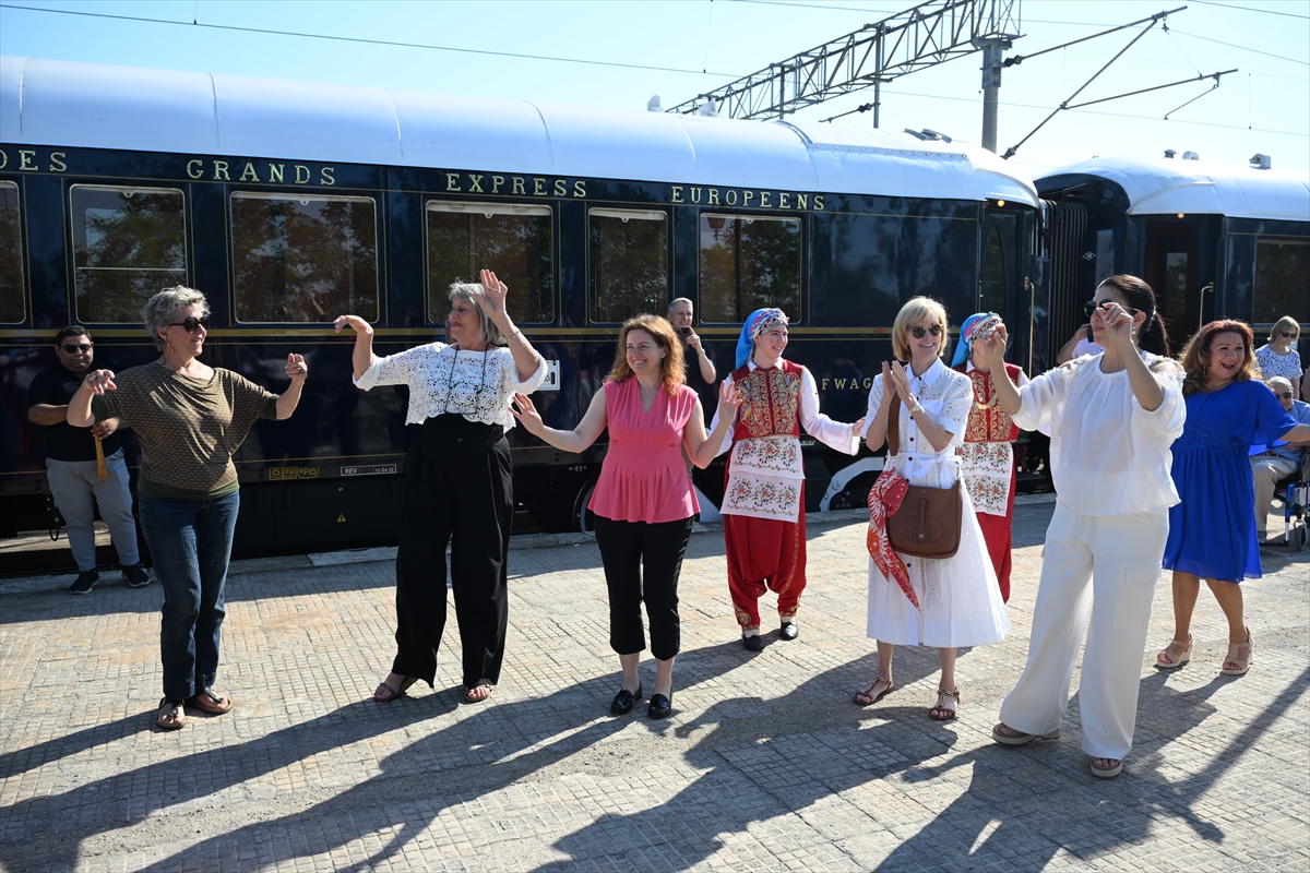 Paris'ten yola çıkan Orient Express Türkiye'ye ulaştı