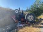 Sakarya'da devrilen traktördeki kadın öldü