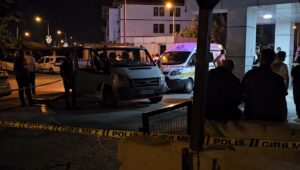 SAKARYA (AA) – Sakarya'nın Sapanca ilçesinde hastane bahçesinde çıkan tartışma