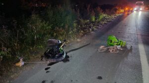 SAKARYA (AA) – Sakarya'nın Karasu ilçesinde iki motosiklet ve bir