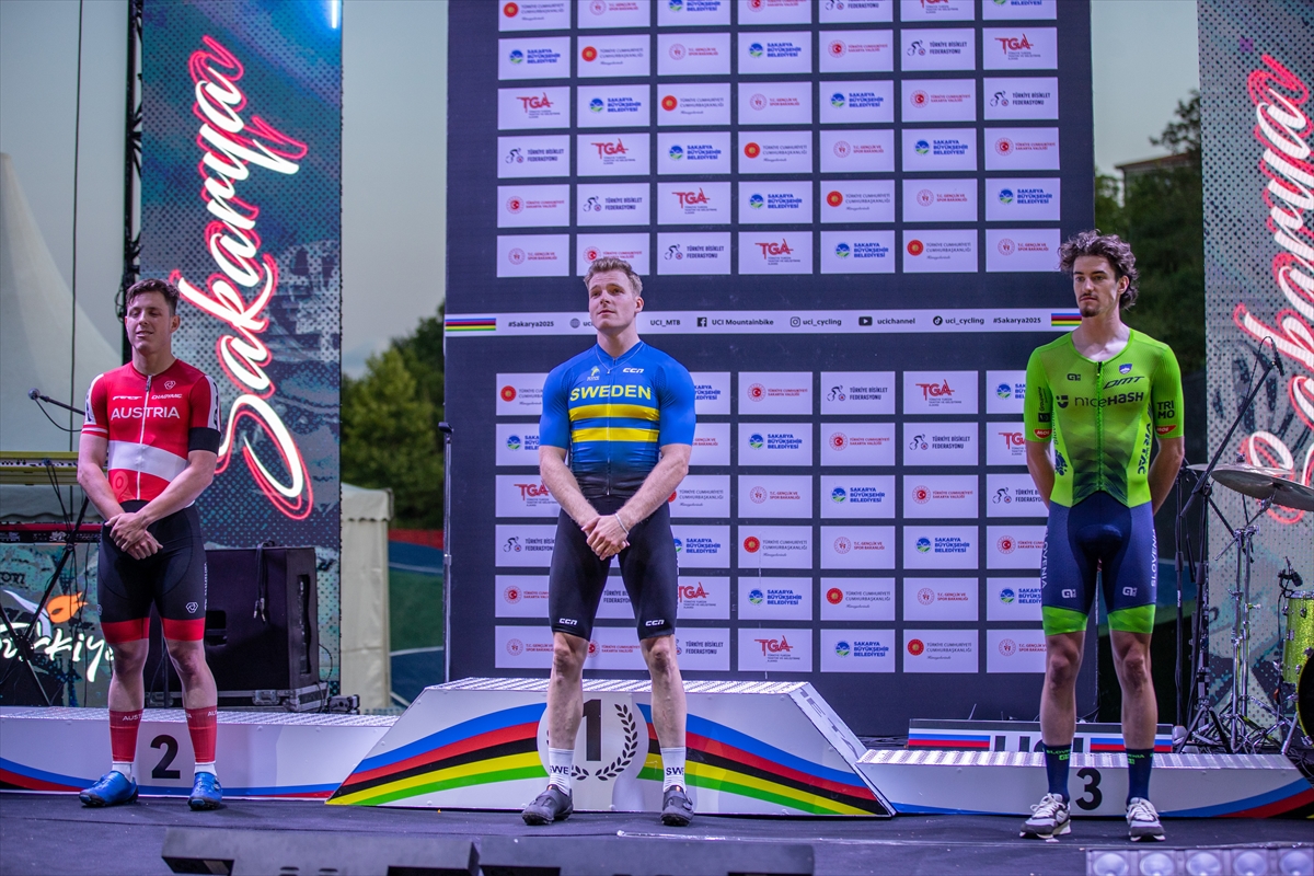 Sakarya'da UCI Dağ Bisikleti Eliminatör Dünya Şampiyonası sona erdi