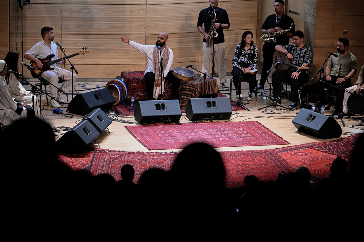 Sanatçı Abdullah Kaymak, Ankara'da konser verdi